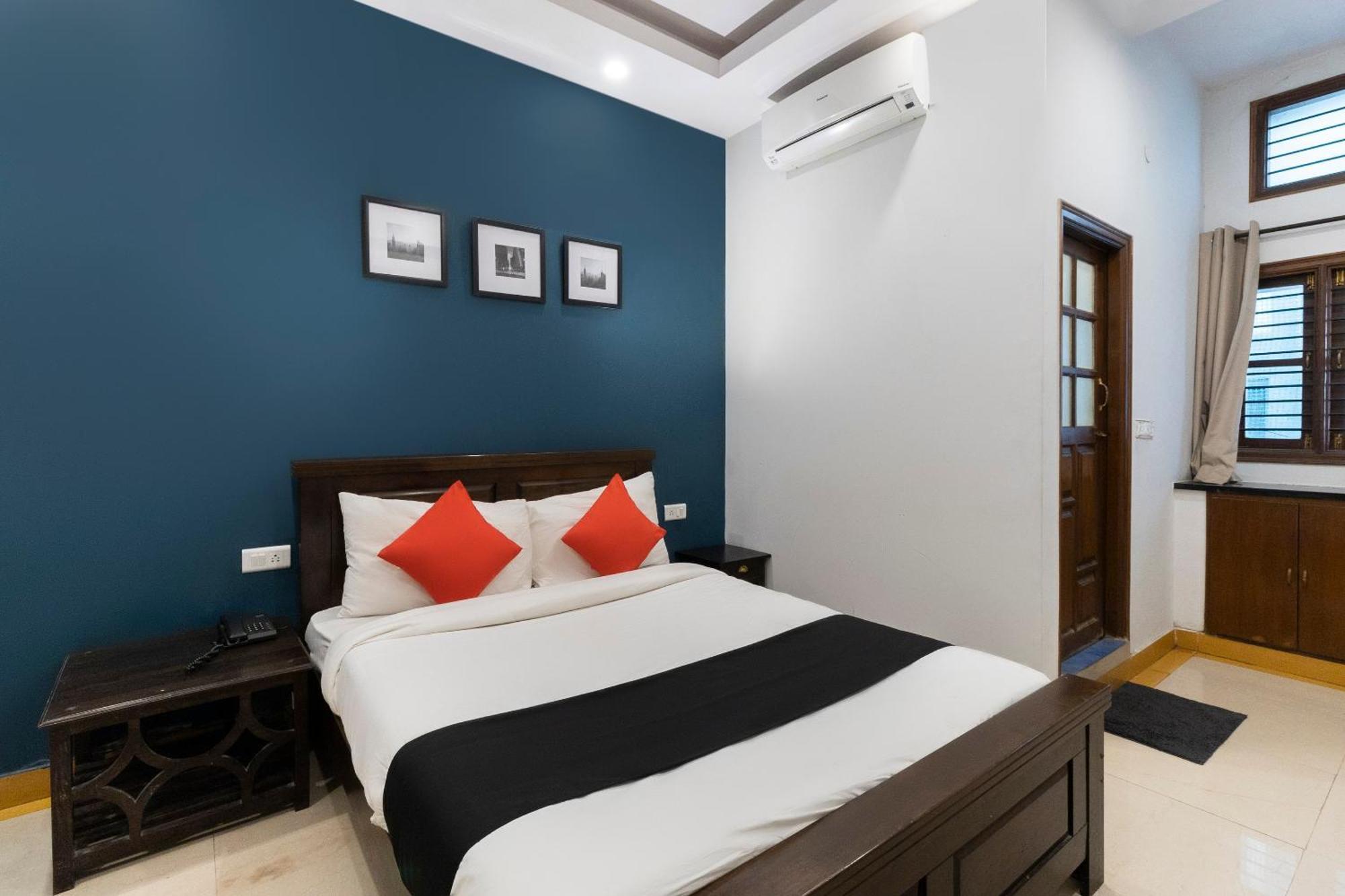Collection O Victorian Comforts Bangalore Exterior foto